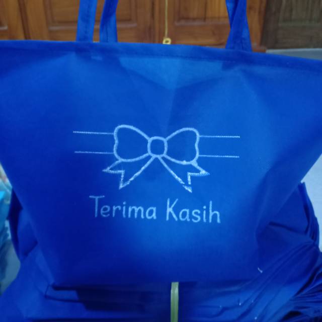 

Tas hajatan box nasi uk 22x22