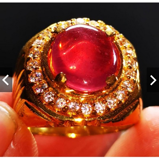 Batu permata natural merah ruby mozambiq