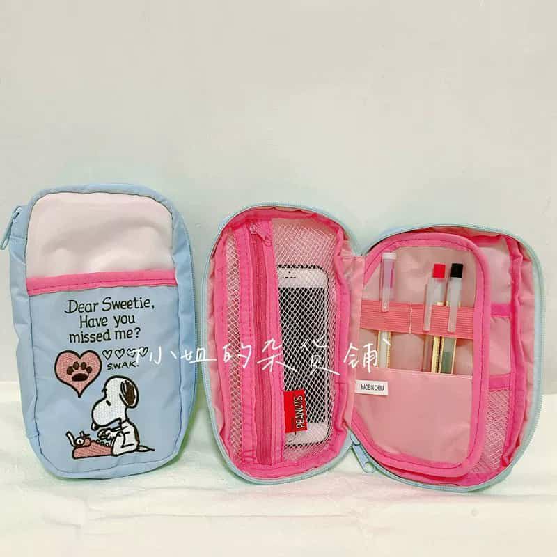 

Tempat pensil/pouch makeup ORI Snoopy Peanuts