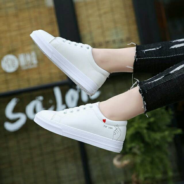 For you - Sepatu sneakers wanita