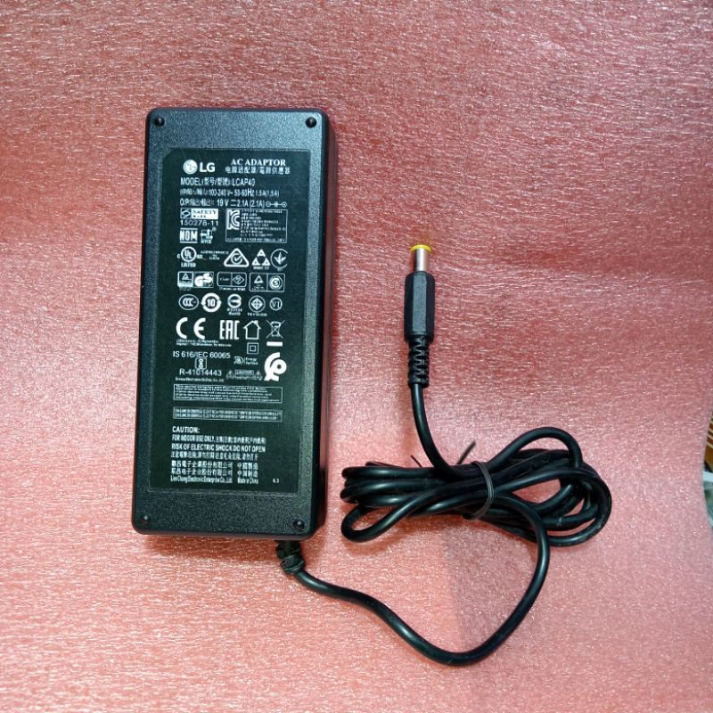 AC ADAPTOR TV LG 19V / 2.1A TV LG ADAPTOR