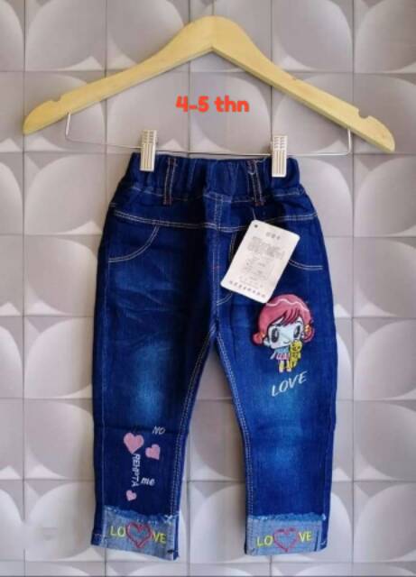 CELANA JEANS ANAK PEREMPUAN BORDIR MURAH SIZE 1-6 TAHUN TAHUN ini