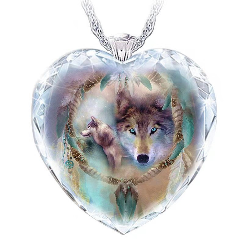Kalung Dengan Liontin Bentuk Hati Dan Serigala Aksen Kristal Untuk Wanita