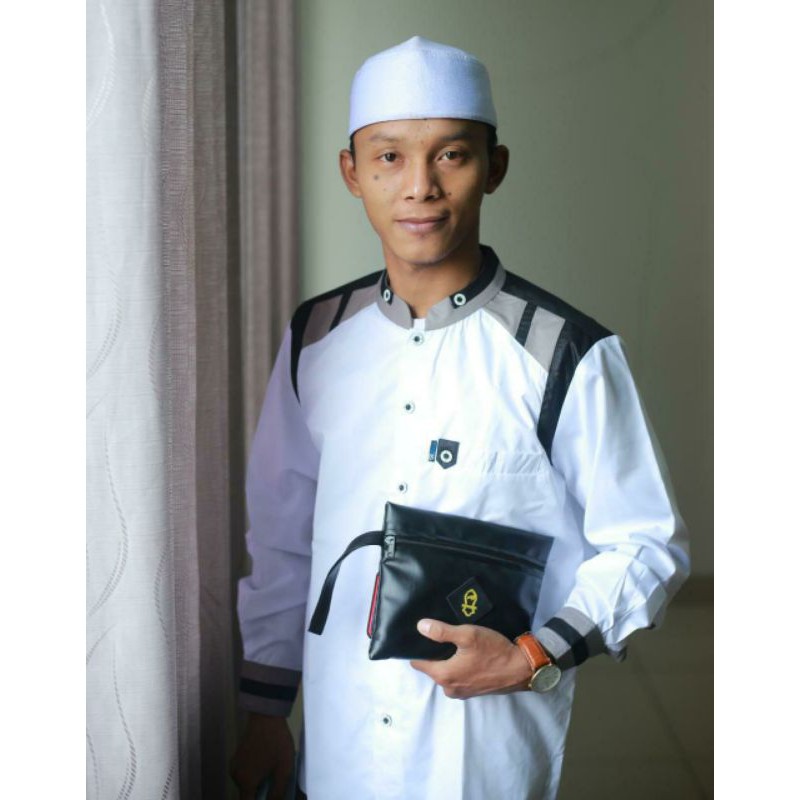 

Tas Kotak Azzahir