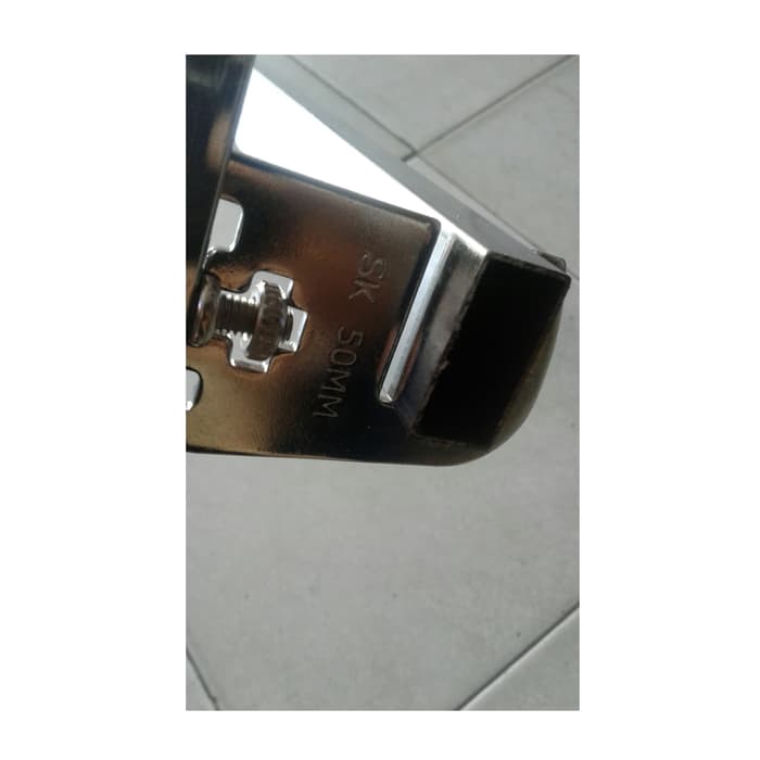 Bracket Pipa Kotak 5cm | Daun Bracket H5