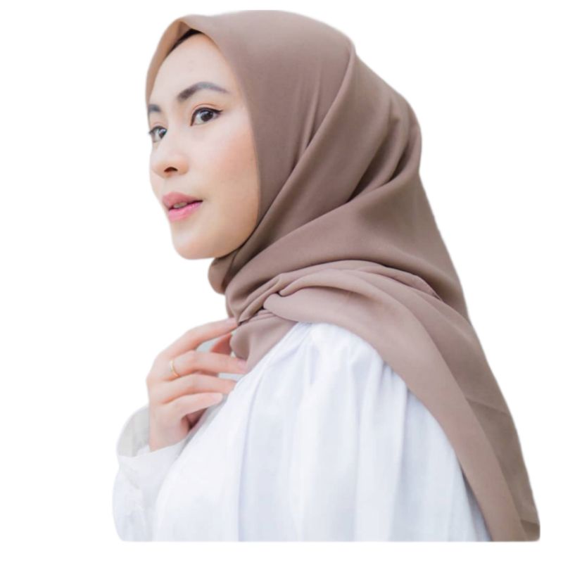 Hijab Kerudung Segiempat Bella Square Jilbab Bela  Polycotton