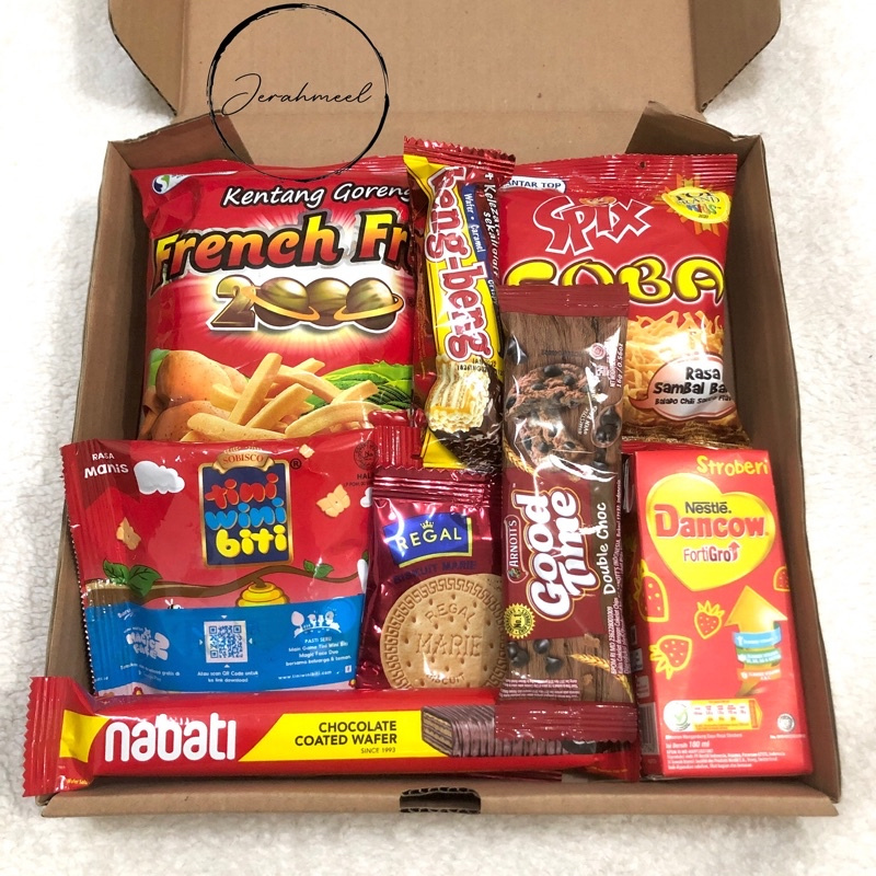

Snack Box Red • Hampers Snack merah