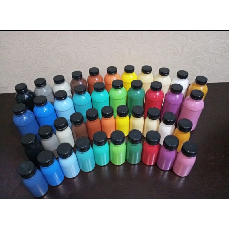 

CAT ACRYLIC 90 GR UNTUK KANVAS/MURAL/STEROFORM