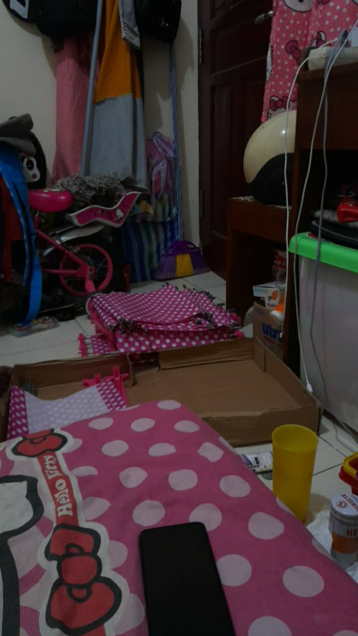 Rak Buku Minimalis 3 Sisi Rak Portable Serbaguna Rak Multifungsi