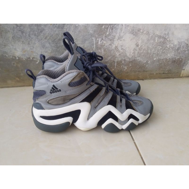 Sepatu Basket Adidas Crazy 8 / KB8