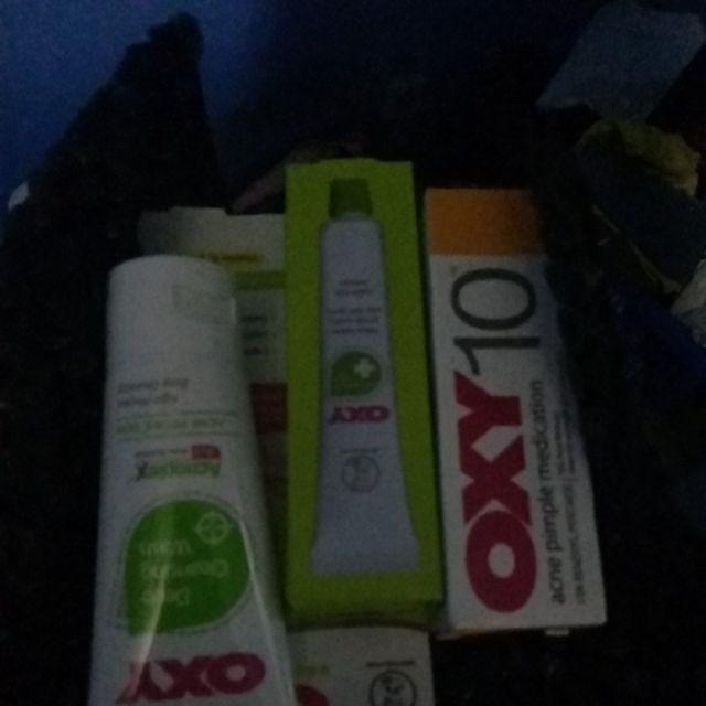 Jual Paket Jerawat Oxy 5 / 10 25Gr + Oxy Deep Cleansing Wash 50Gr + Oxy Anti Pimple Mark 18Gr Indonesia|Shopee Indonesia