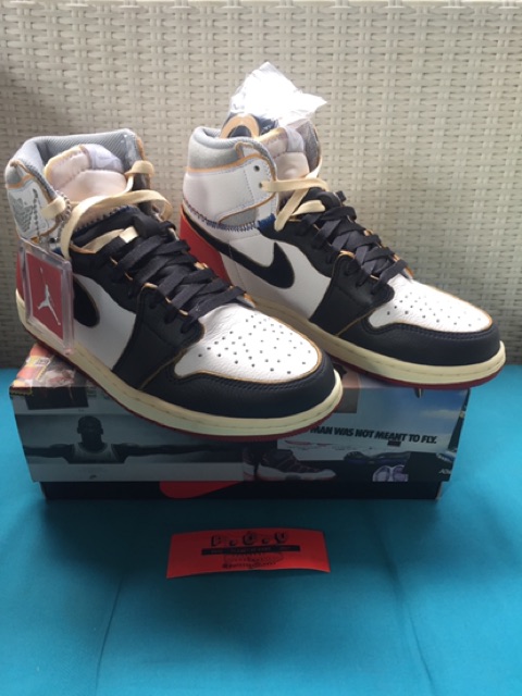 jordan 1 first release