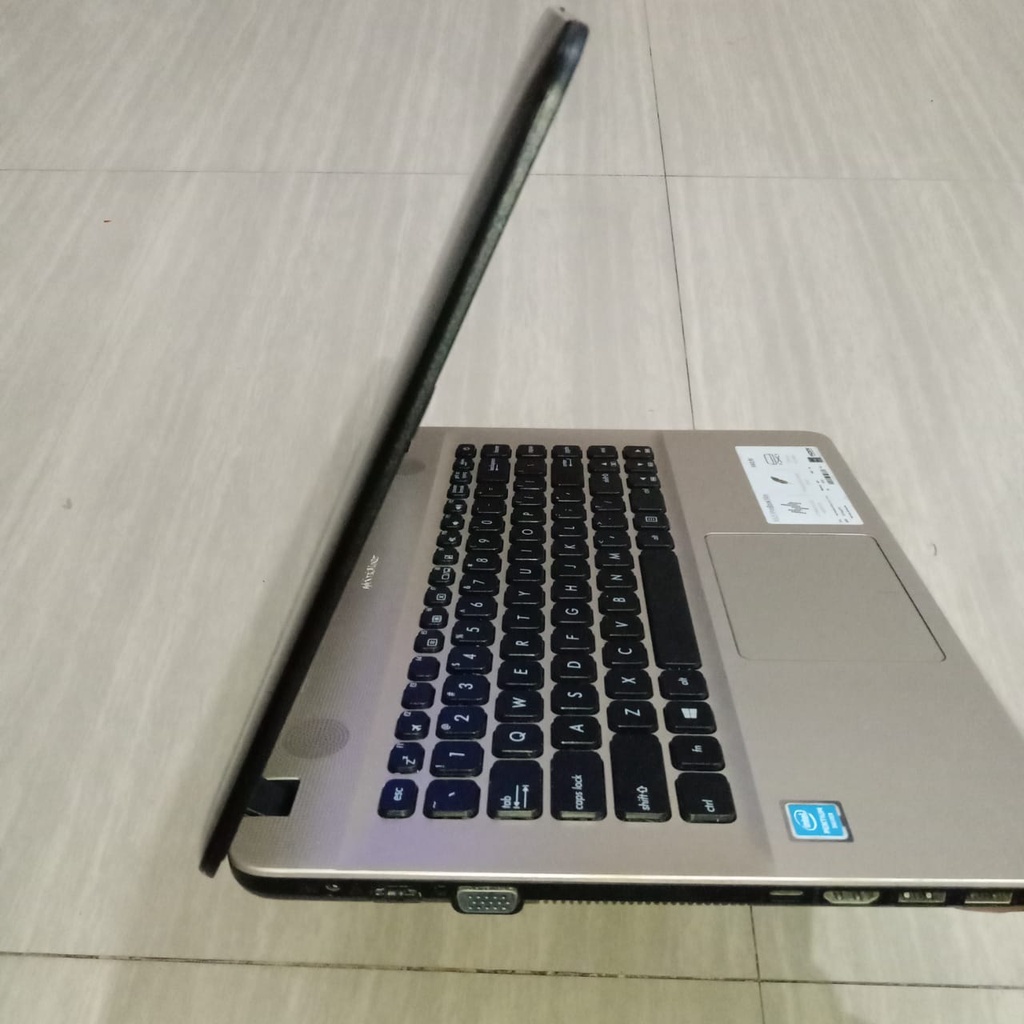 LAPTOP Leptop SECOND Bekas seken ASUS X441M HDMI INTEL PENTIUM RAM 4GB HDD 1TB murah berkualitas original