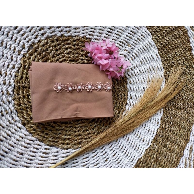 PASMINA TALI RENDA APLIKASI MUTIARA