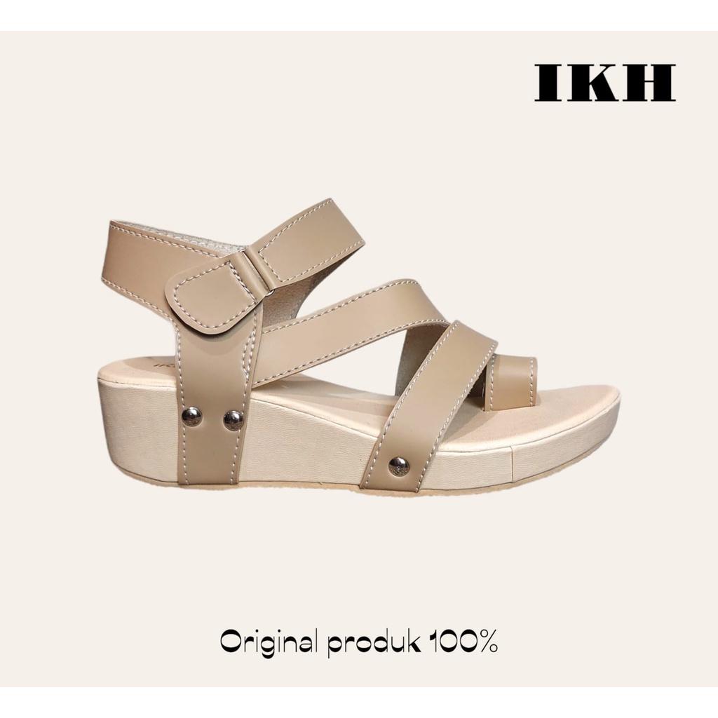 PROMO Sandal Wedges Wanita Elegan WG07