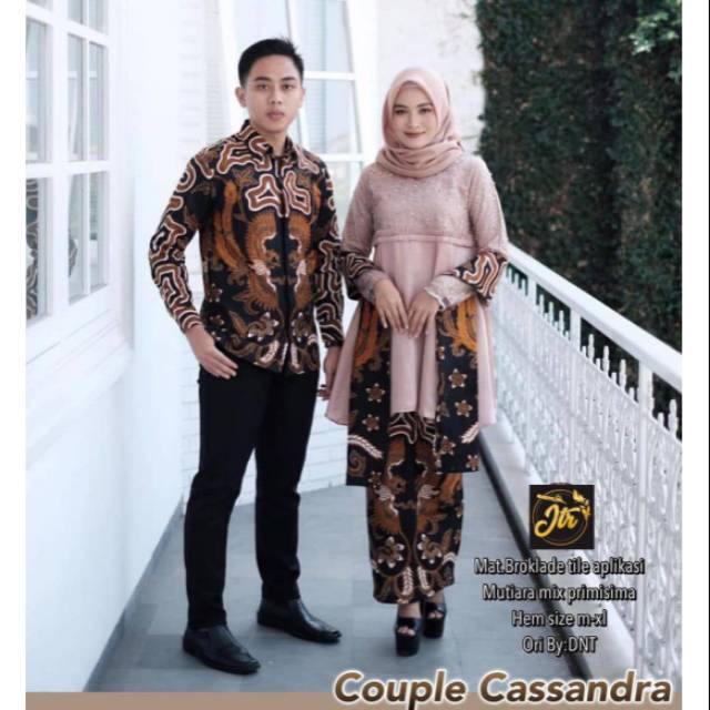 COUPLE BROKAT CASSANDRA