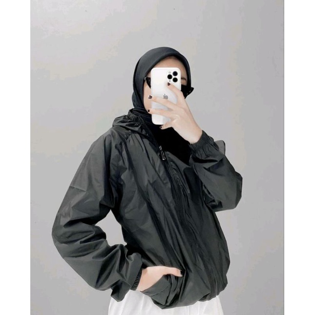 jaket parasut polos/ pria wanita murah/ jaket sepeda / jaket jogging