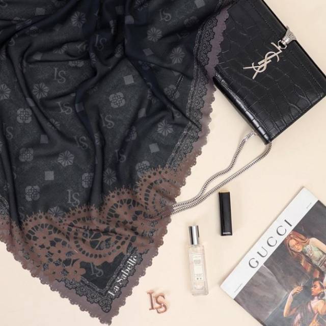 La Sabelle Monobella ultrafine voal scarf