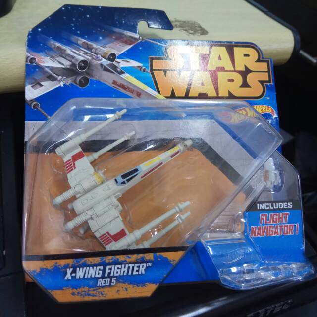 Hot wheels hotwheels star wars x-wing fighter (red 5)