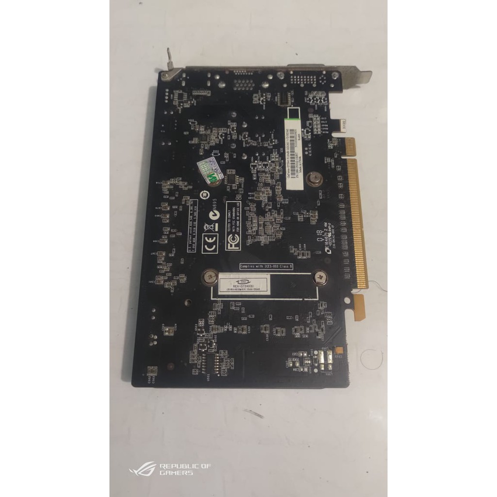 Vga Gt240 512/128bit ddr5