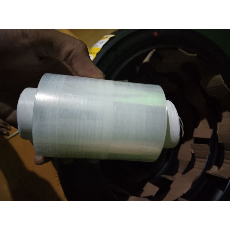 

plastik tambahan untuk packing 1 barang/plastik wraping untuk tambahan packing barang