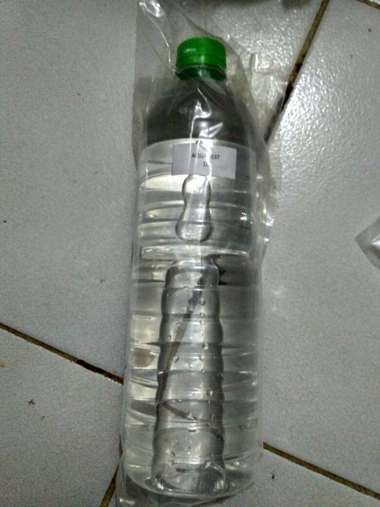 Aquades Aquadest Akuades Air Suling Destilasi Murni 1 L