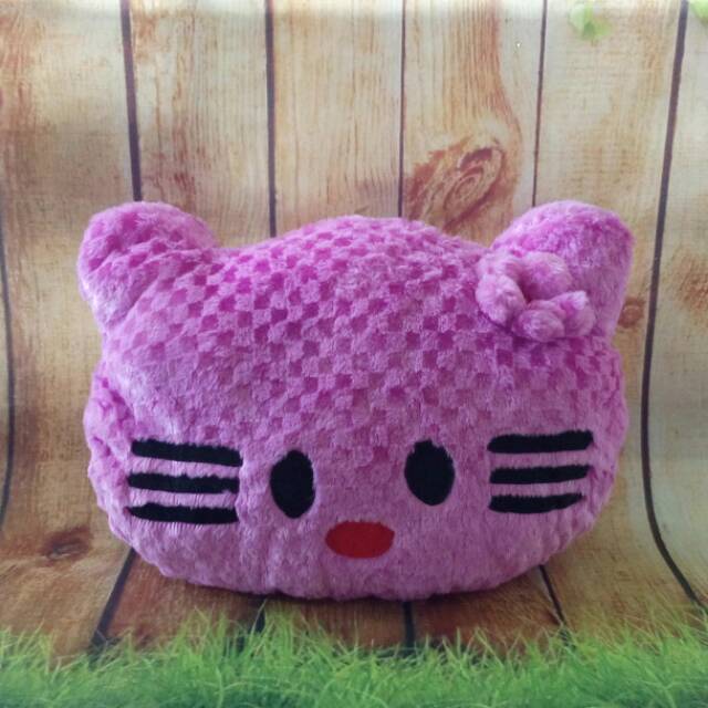 bantal boneka HELLO KITTY