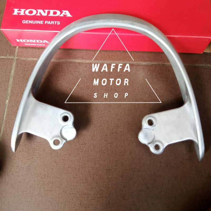 Behel pegangan jok belakang k2f scoopy new 2021 led esp ring 12 ori bahan natural