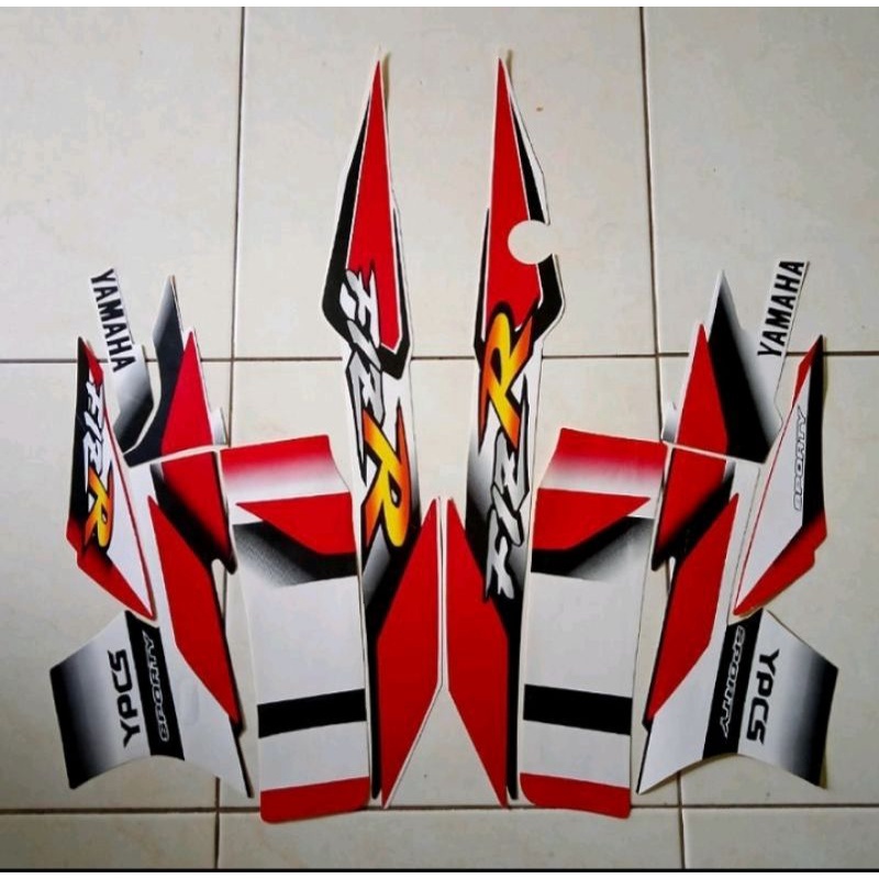 Striping Yamaha Fiz R Sporty Merah Putih Tahub 2001 2002