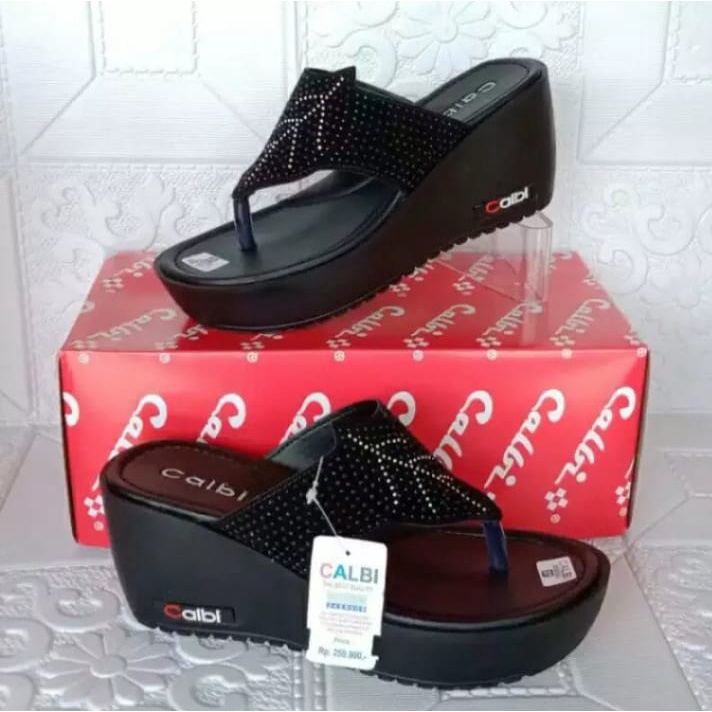 sandal calbi wedges jepit motif daun hitam tinggi 6cm/sandal calbi terbaru/sandal wanita terlaris