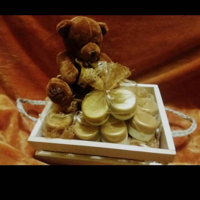 

Cream pemutih wajah herbal sari kunyit