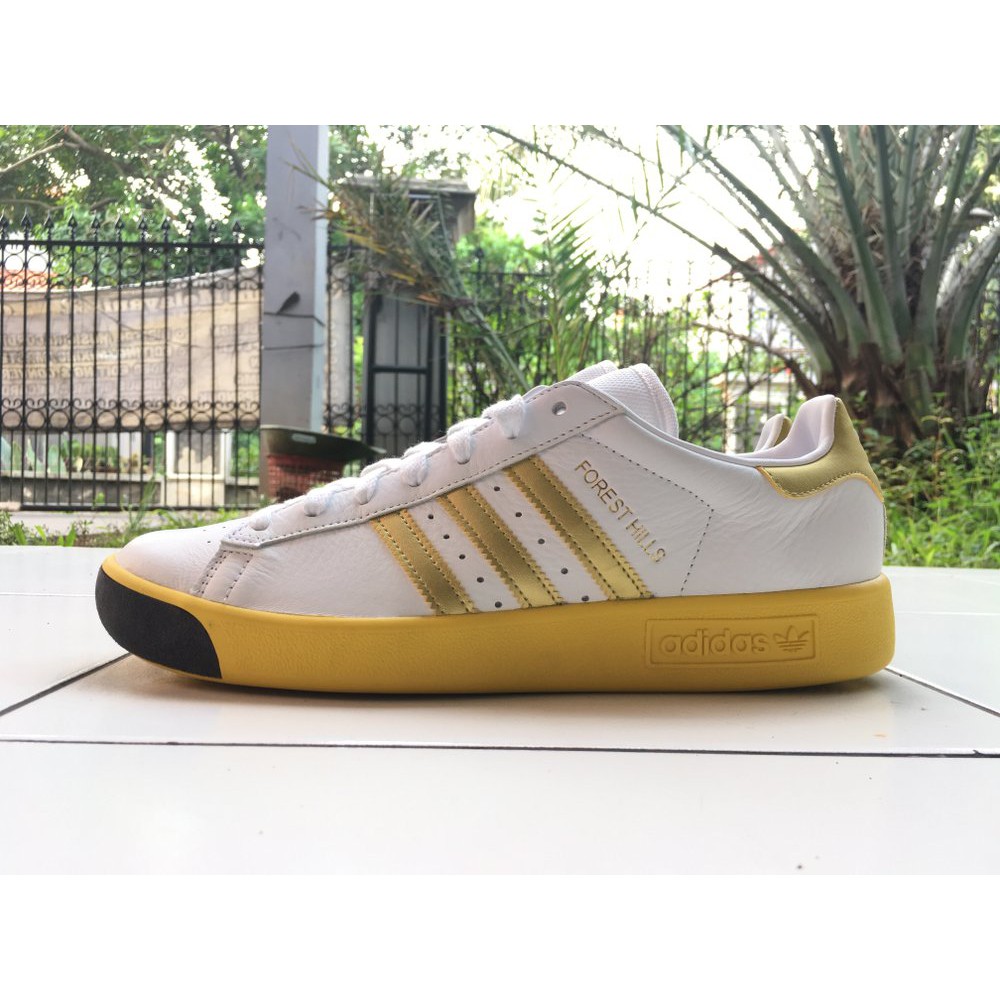 sepatu adidas forest hill