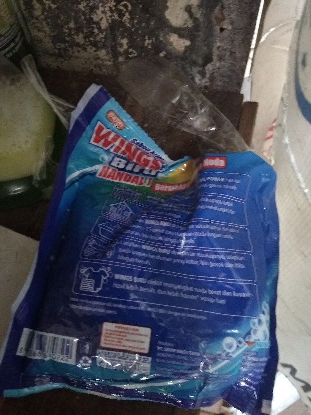 Wings Cream Detergent 174gr