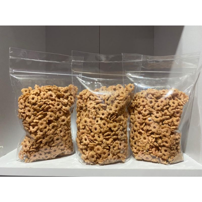 

Cemilan Ajisan Sakura 230gram