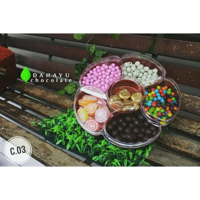 

Parcel Lebaran Coklat L'AGIE Bunga Cantik