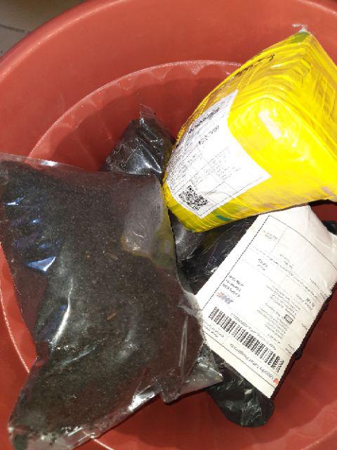 Media Tanam Organik Tanah Kompos  Repack 1kg