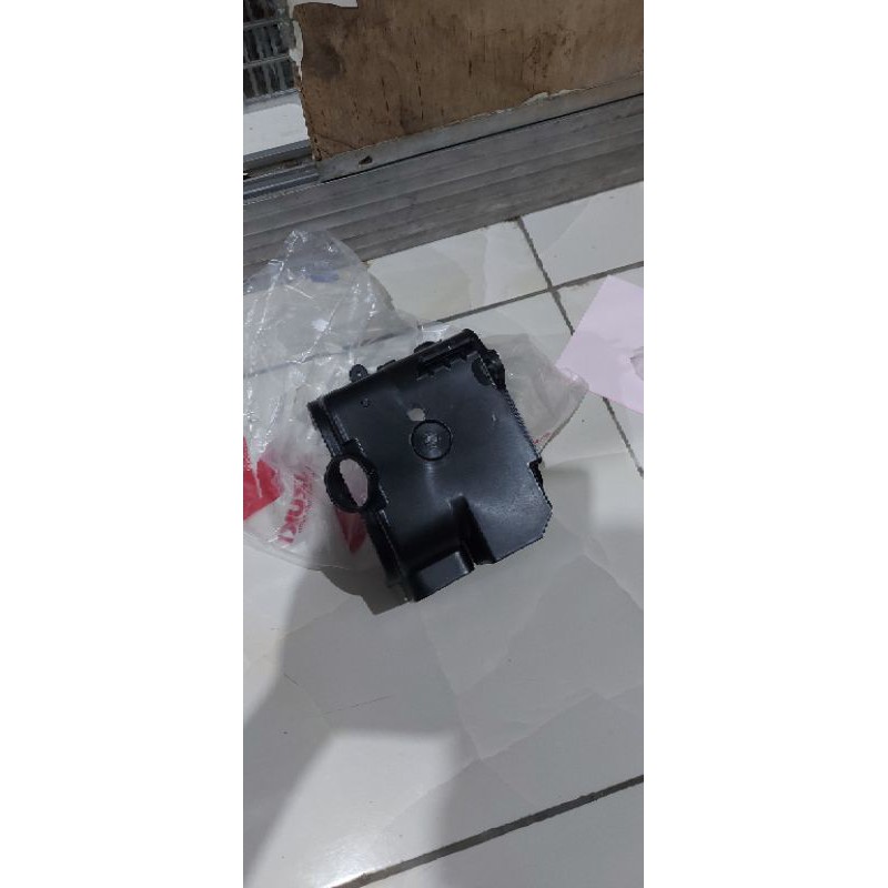 cover mesin kiri suzuki skydrive original