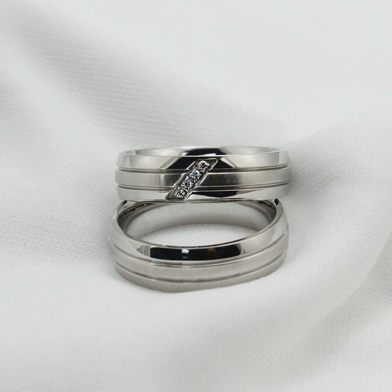 [BEST SELLER] Cincin Couple Titanium / Cincin Couple Ring / Couple Pasangan / Cincin Tunangan C009