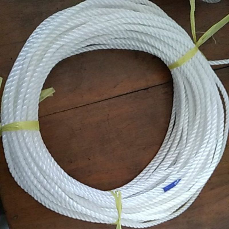 Tambang Putih untuk Bendera Harga  Per 1 Meter. minimal pembelian 15 Meter..