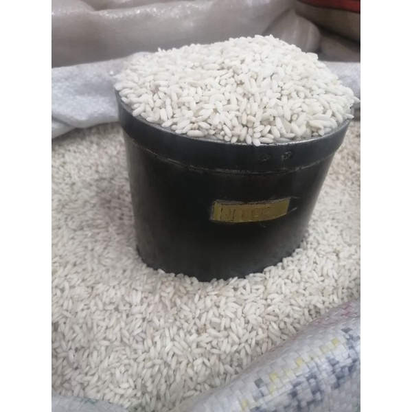 

BERAS KETAN PUTIH SUPER 1 LITER | BERAS KETAN MURAH