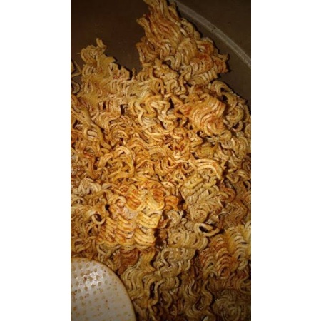 

Mie Kremes Mie Iting Mie Kriting Khas Kota Tasikmalaya (Jajanan Zaman Dulu) Isi 250 gr