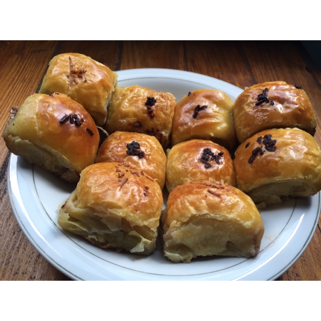 

Pisang Bolen Bandung