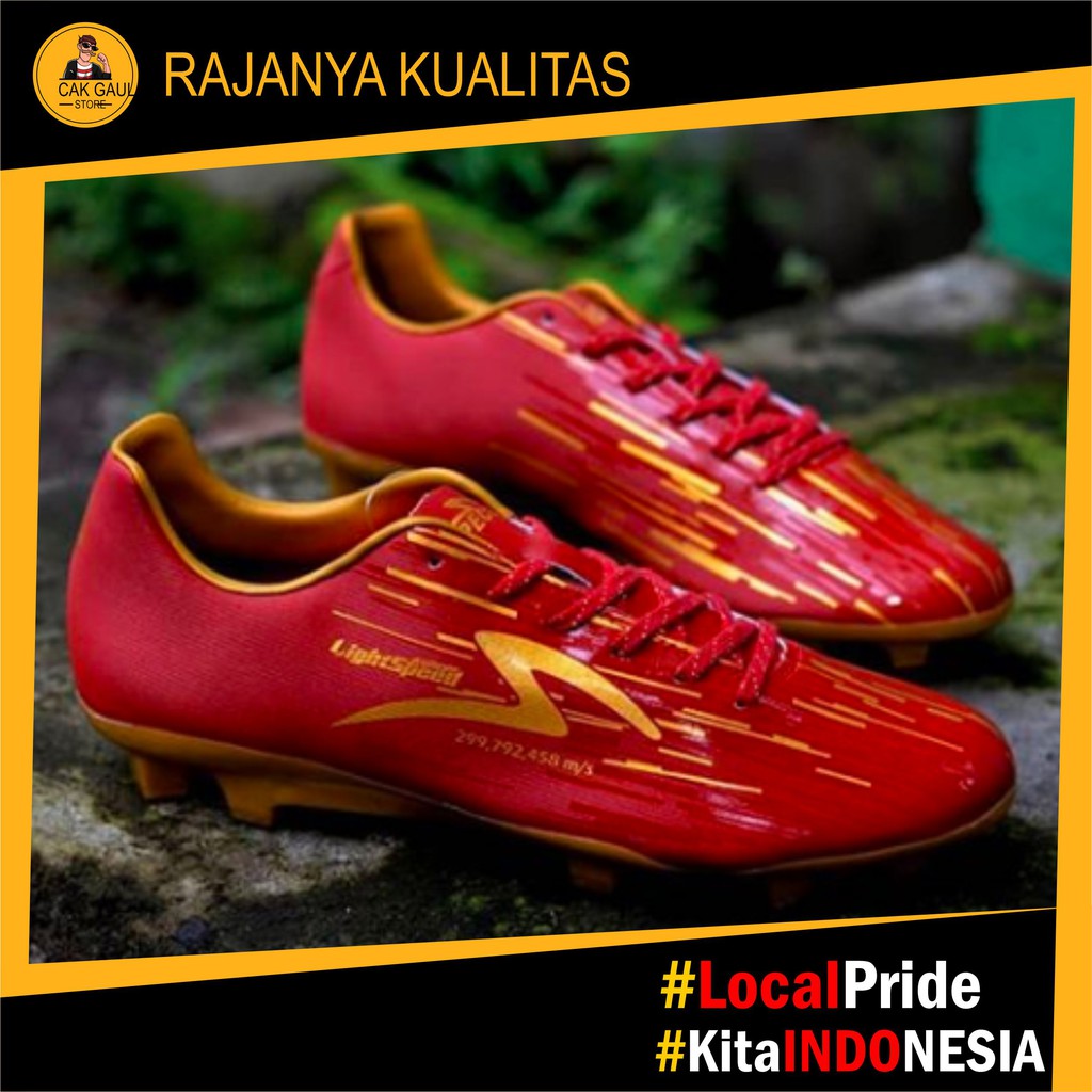 Sepatu Sepak Bola Specs ACCELERATOR LIGHSPEED REBORN FG Maroon Red/Metallic Gold
