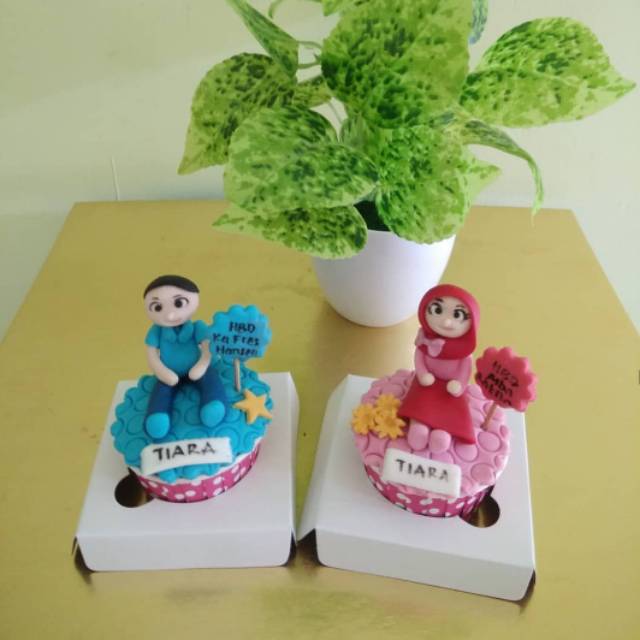 

Cupcake Fondant Custom| harga Satuan