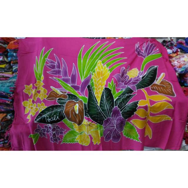 Kain Sarung Pantai Motif Bunga Bali