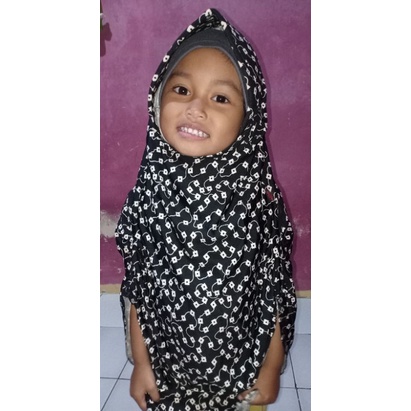 Hijab Instan Billy Scarf Print