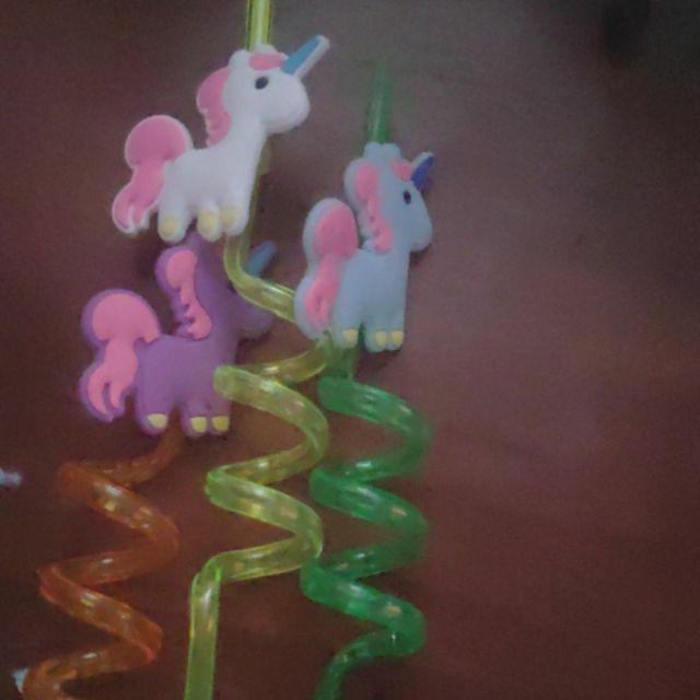4pcs Sedotan Minum Desain Unicorn Lucu Bahan Pvc, Dapat Dipakai Ulang