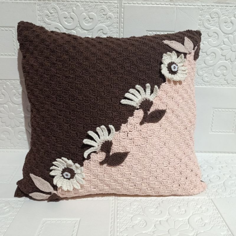 Lebaran cantik bersama Sarung Bantal Rajut sofa 40 x 40 cm