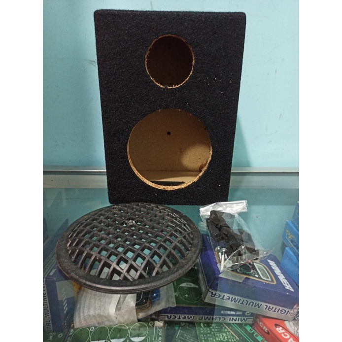 BOX SPEAKER 4 INCH TEBAL karpet PLUS GRILL BAUT