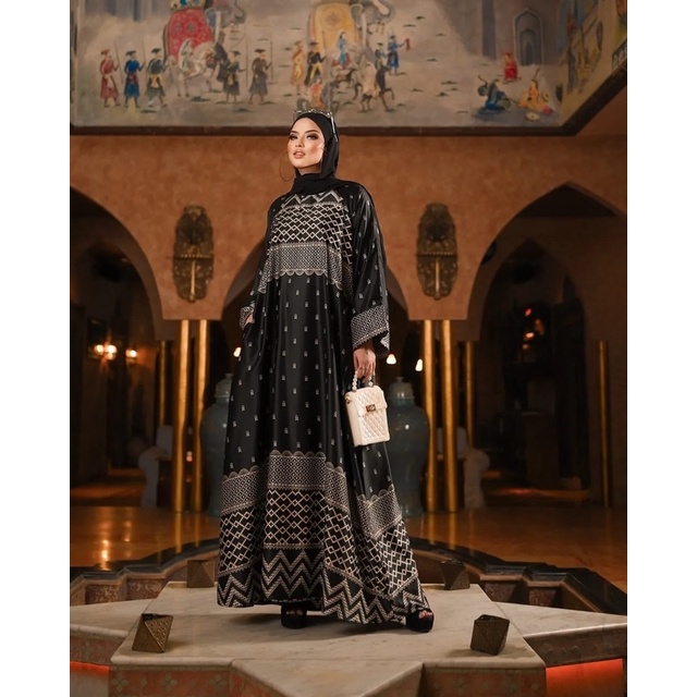 ABAYA MOTIF PREMIUM BLACK